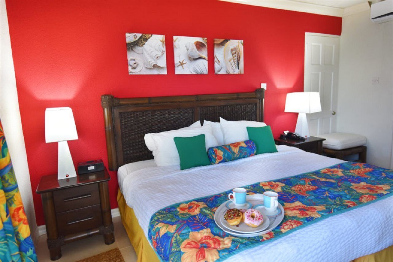 Blue Orchids Hotel 3*